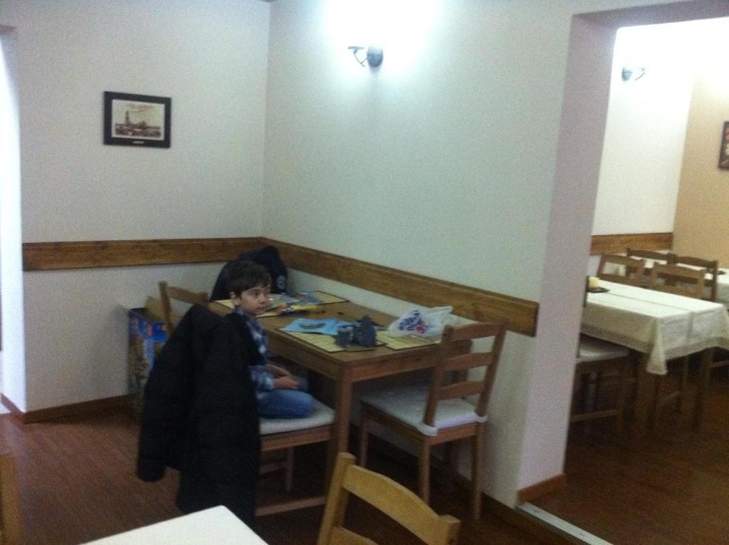 Pension Daciana Bacau Luaran gambar